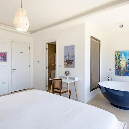 Panoramic Retro Villa Kas