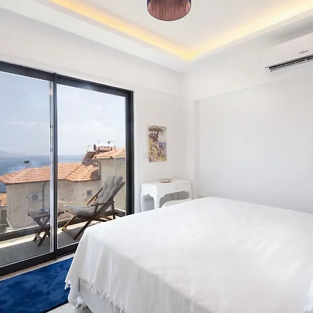 Panoramic Retro Villa Kas